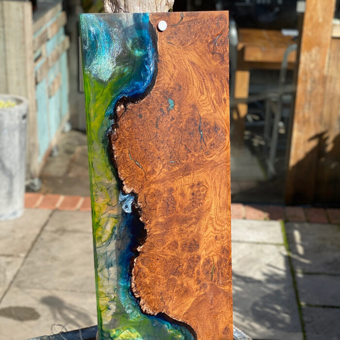 saw and pour burl oak wall art