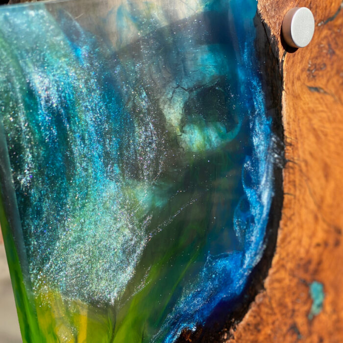 saw and pour burl oak wall art